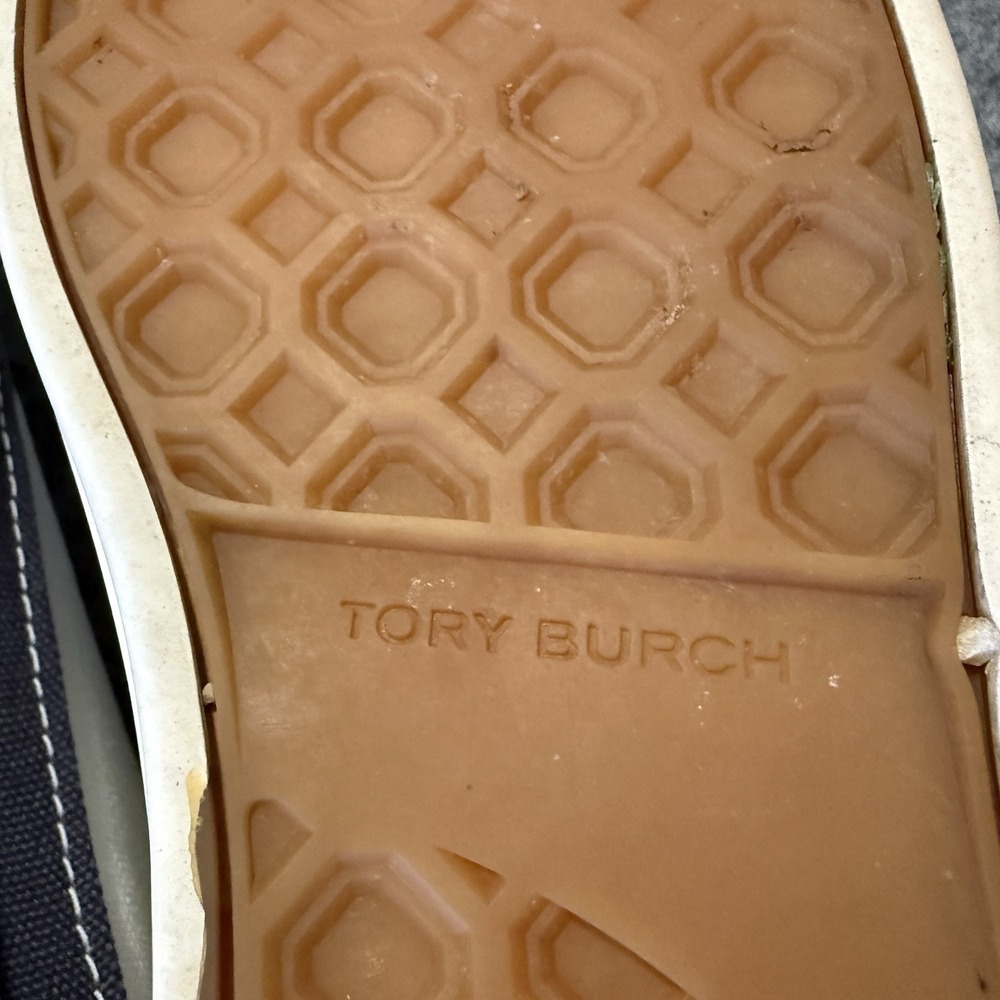 Tory Burch Size 9.5 Womens Classic Court Sneaker, Ivory Canvas/ Perfect Navy - Picture 8 of 9
